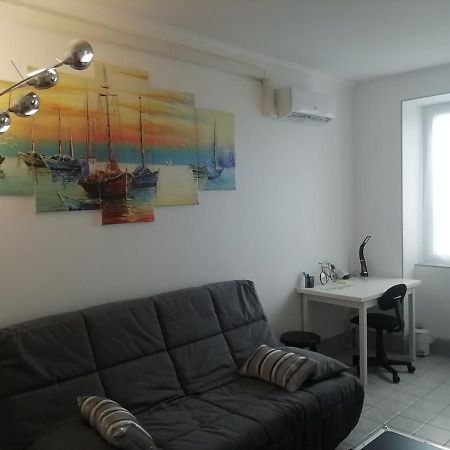 Appartamento Pegase Meuble 3*** Fourchambault Esterno foto